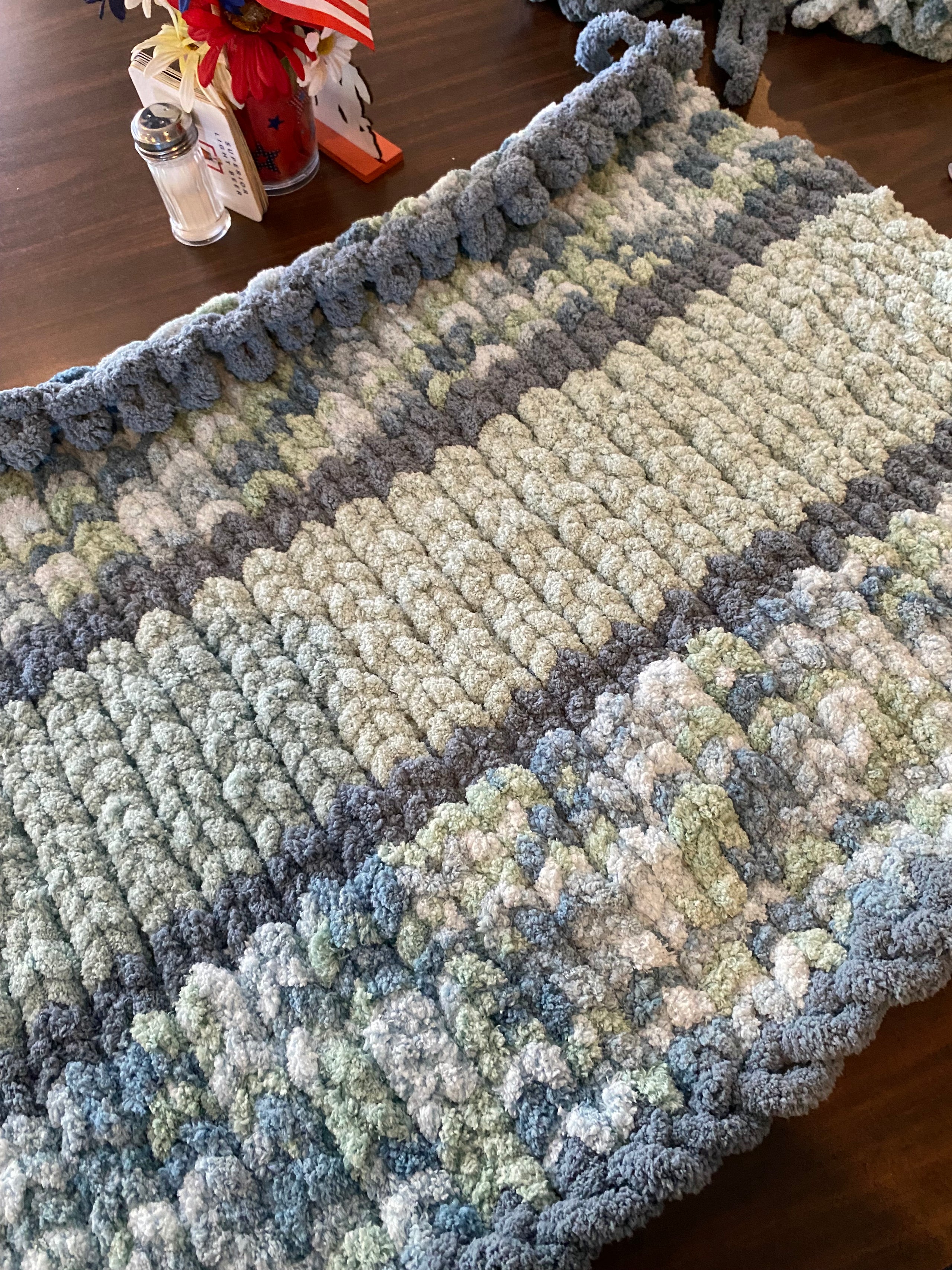 Chunky Finger-Knit Throw Blanket